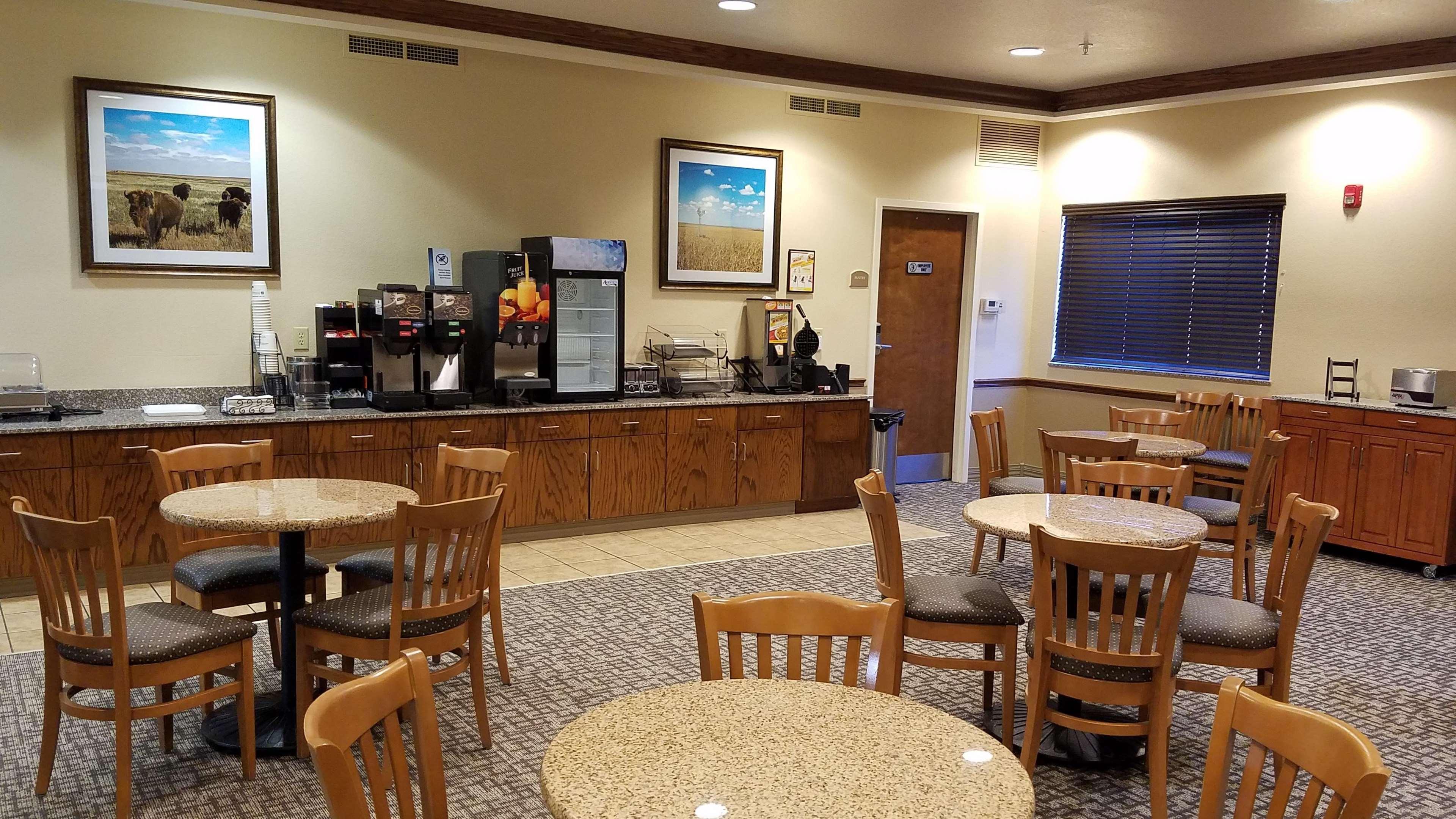 Best Western El-Quartelejo Inn & Suites Scott City Exteriör bild