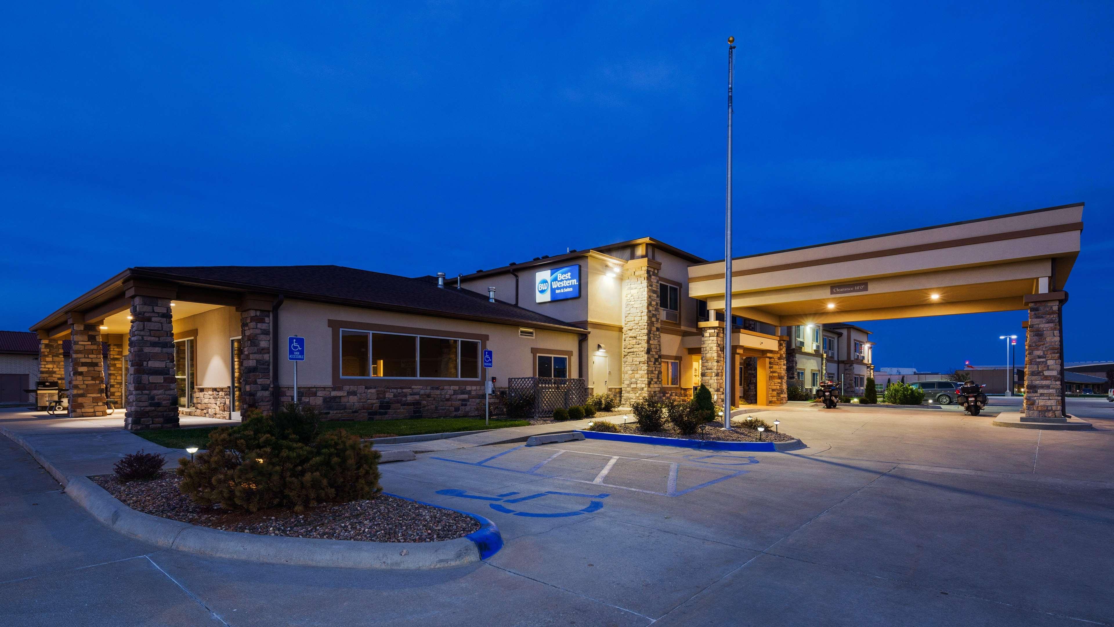 Best Western El-Quartelejo Inn & Suites Scott City Exteriör bild
