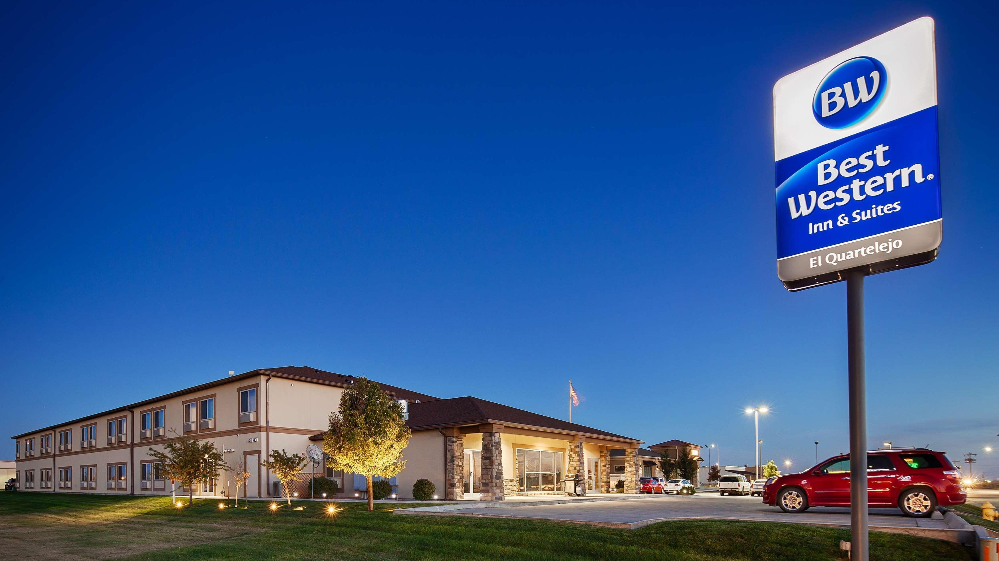 Best Western El-Quartelejo Inn & Suites Scott City Exteriör bild